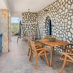 Villa Stone House In Olive Grove - Former Denis Stone