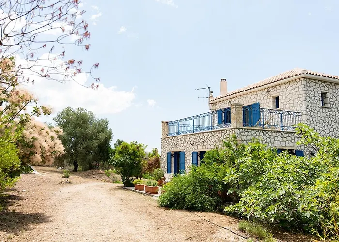 Stone House In Olive Grove - Former Denis Stone 빌라 트라페자키