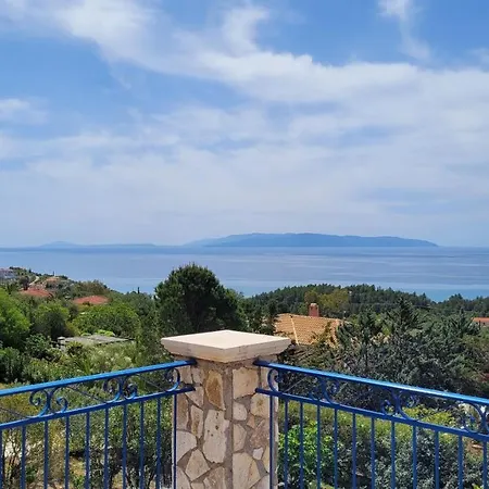 Stone House In Olive Grove - Former Denis Stone וילה