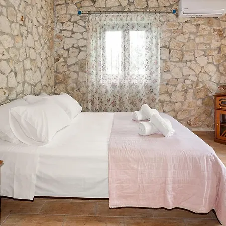 וילה Stone House In Olive Grove - Former Denis Stone