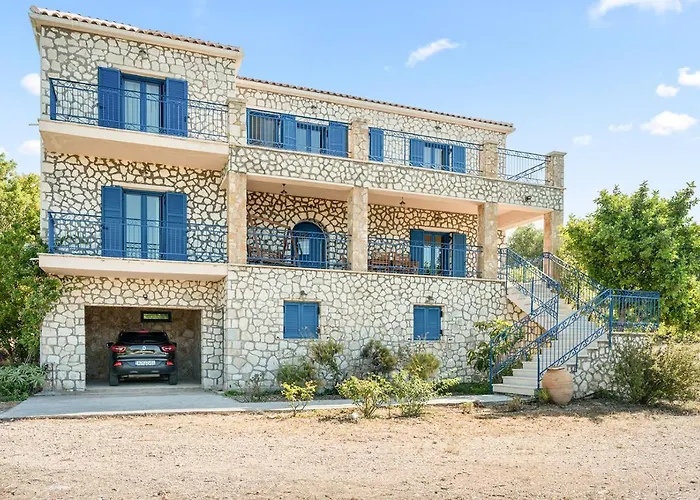 Stone House In Olive Grove - Former Denis Stone فيلة