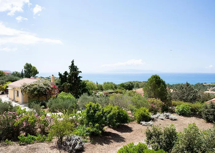 فيلة Stone House In Olive Grove - Former Denis Stone *